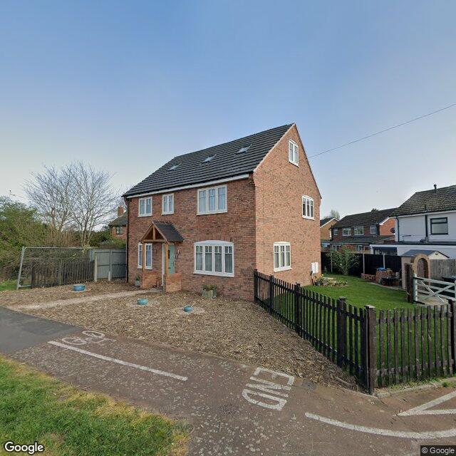 78a, Micklehome Drive