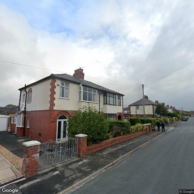 5 Beechwood Avenue