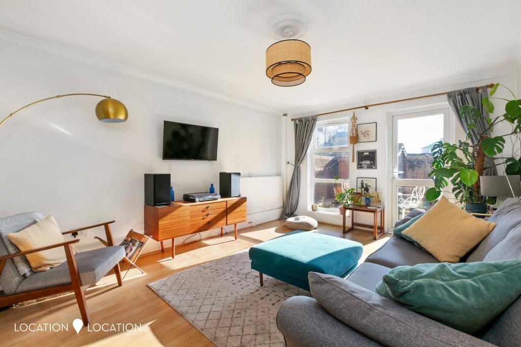 16 Clevedon Close
